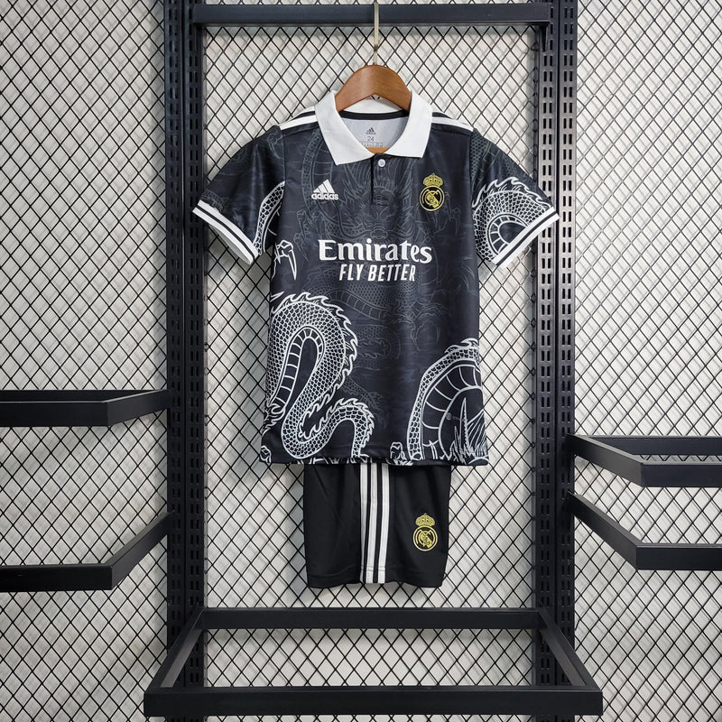 Conjunto infantil Real Madrid Edición especial negro 23/24