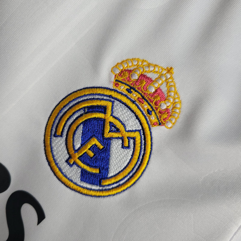 Conjunto infantil Real Madrid Home 22/23