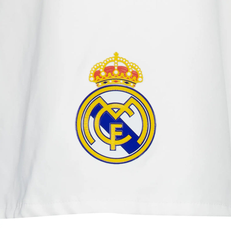 Conjunto infantil Real Madrid PARCHE LA LIGA Home 2024/25 + 5 REGALOS 🎁